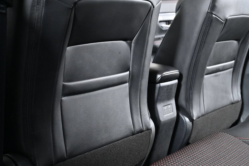 Certified 2025 Nissan Kicks SR AWD/4WD image 32