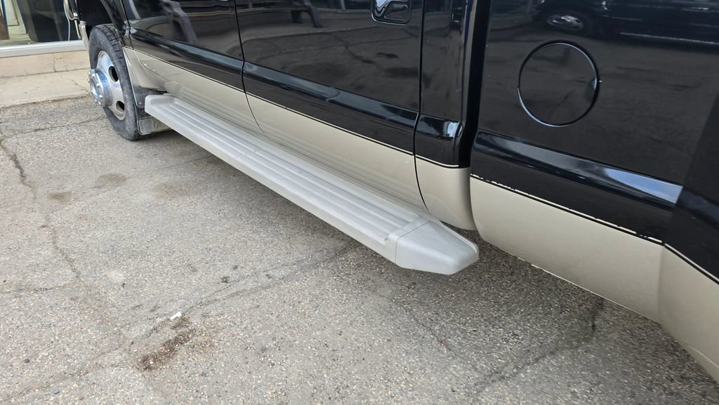 Used 2008 Ford F350 King Ranch image 9