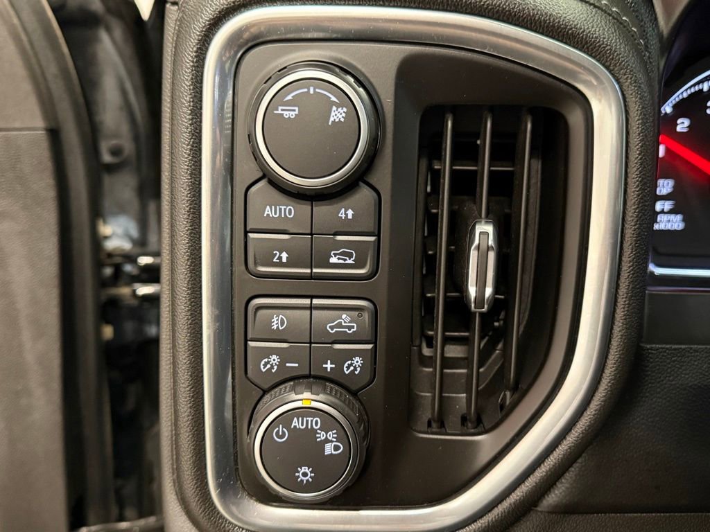 Used 2019 Chevrolet Silverado 1500 RST w/ All-Star Edition image 28