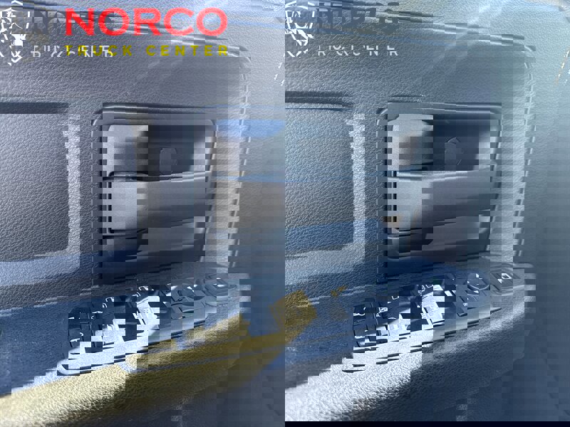 Used 2023 RAM 2500 Tradesman image 15