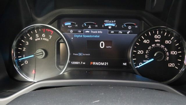 Used 2015 Ford F150 Lariat w/ Equipment Group 502A Luxury image 30