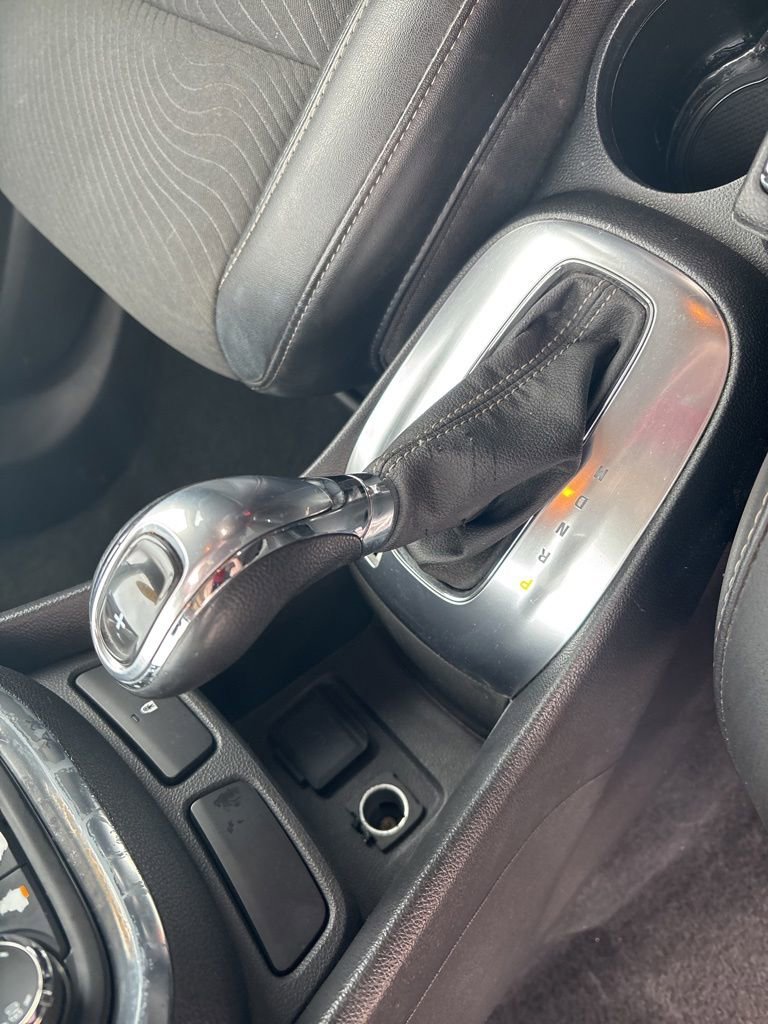 Used 2014 Buick Encore Convenience AWD/4WD image 9