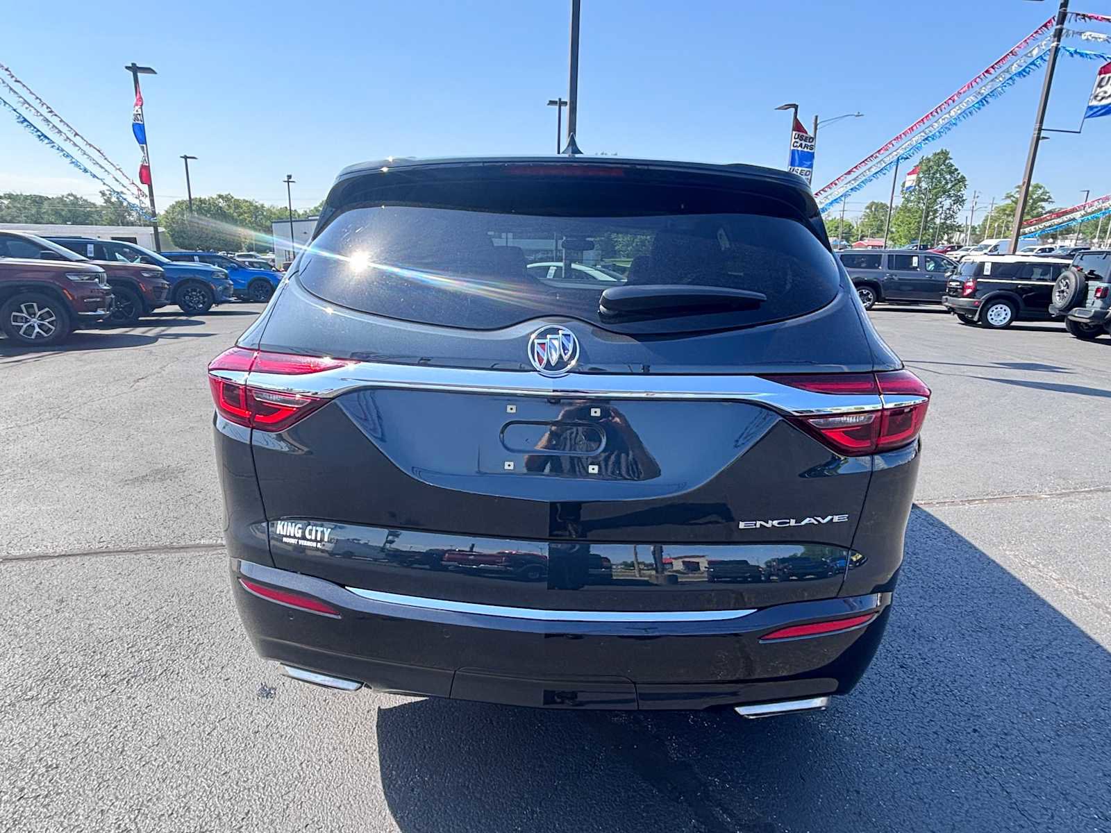 Used 2019 Buick Enclave Essence FWD image 5