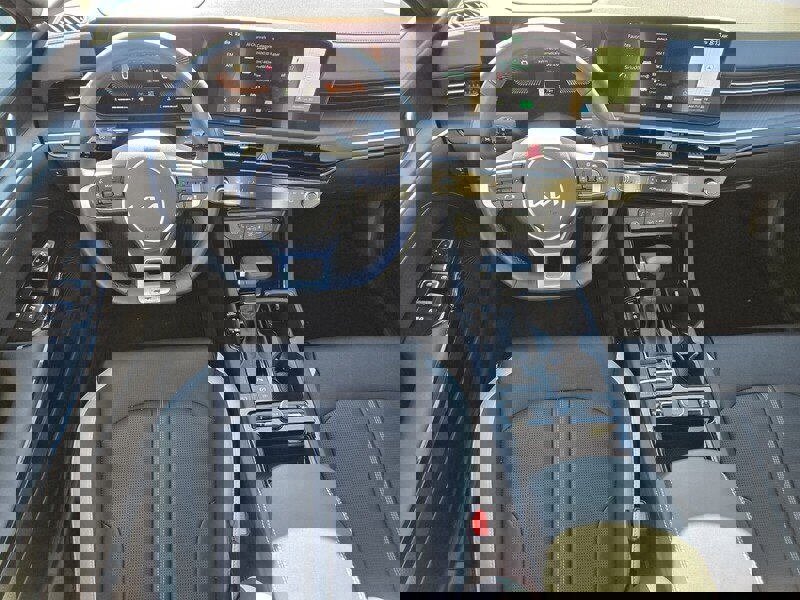 Certified 2025 Kia K5 GT-Line image 13