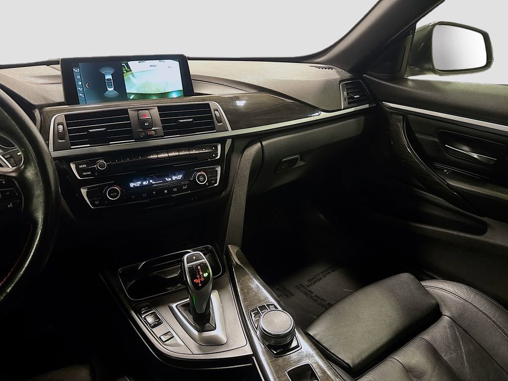 Used 2018 BMW 430i xDrive Convertible image 25