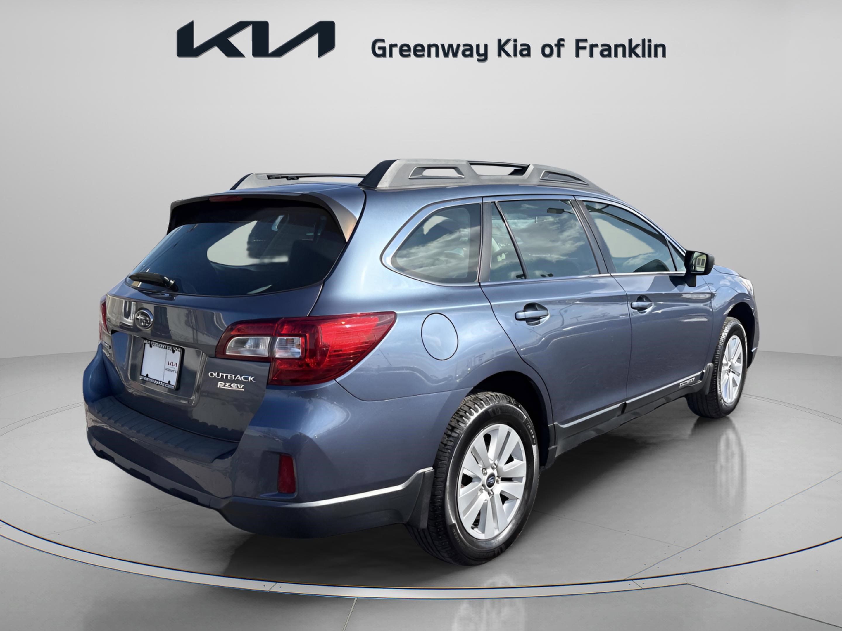 Used 2017 Subaru Outback 2.5i image 7