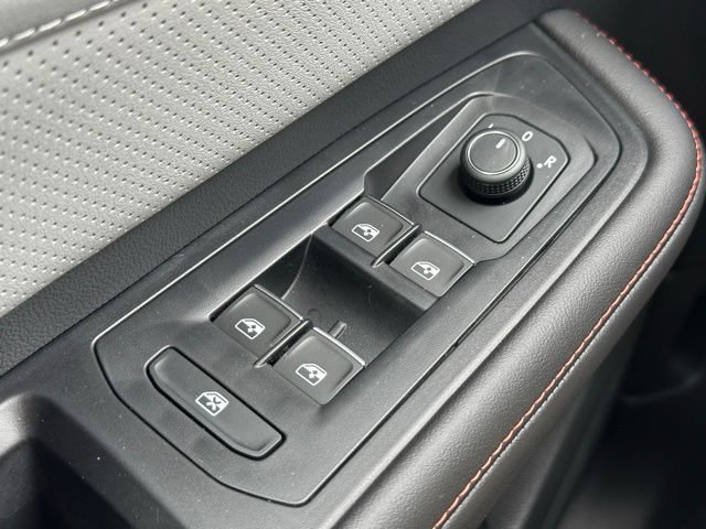 Certified 2025 Volkswagen Atlas Peak Edition SE AWD/4WD image 24