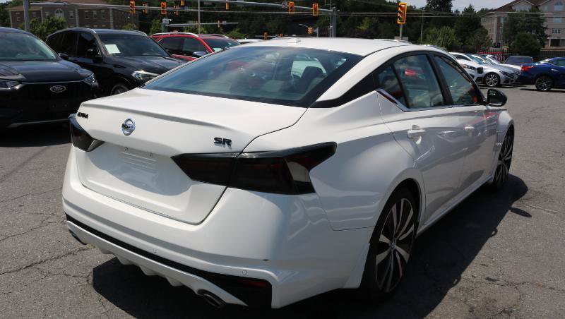 Used 2020 Nissan Altima 2.5 SR w/ Premium Package FWD image 7