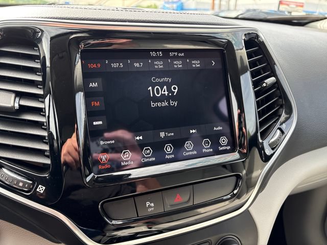 Used 2020 Jeep Cherokee Limited AWD/4WD image 13