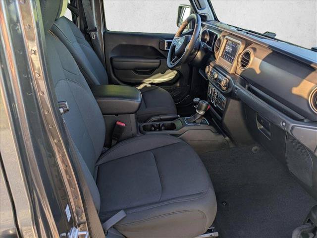 Used 2022 Jeep Gladiator Sport AWD/4WD image 20
