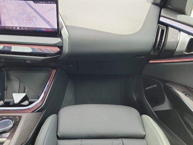 Used 2026 BMW X3 xDrive30 w/ Premium Package image 14