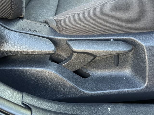 Used 2025 Toyota Camry LE image 31