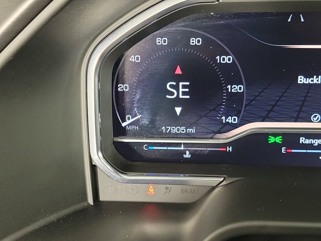 Used 2024 GMC Sierra 1500 AT4 w/ Technology Package image 23