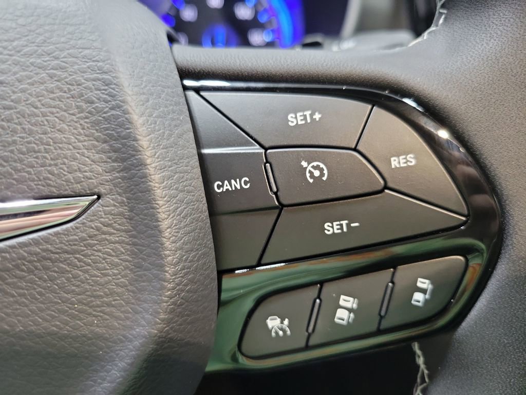 New 2026 Chrysler Pacifica Select w/ S Appearance Package image 16