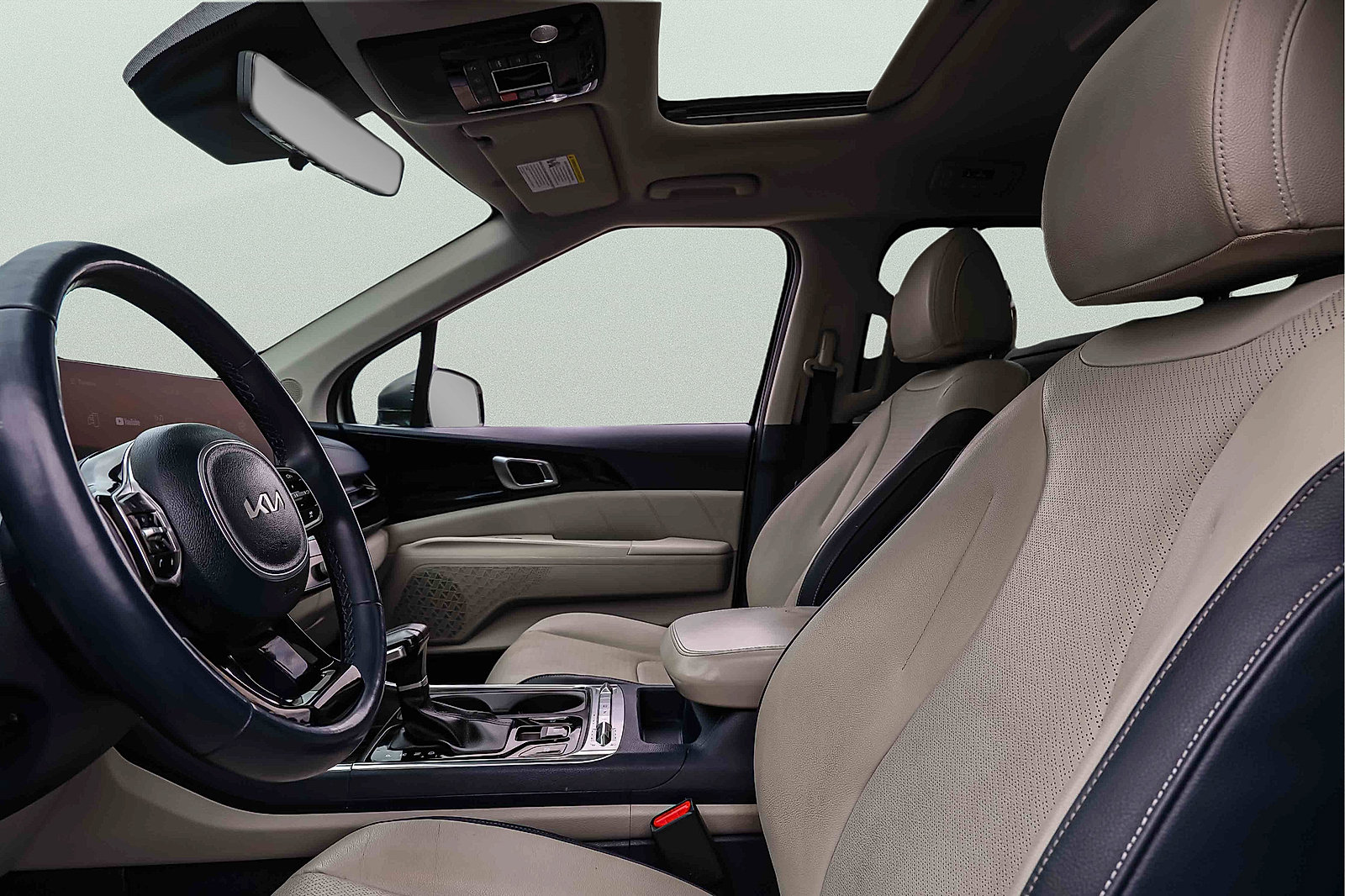 Certified 2025 Kia Carnival SX Prestige FWD image 9