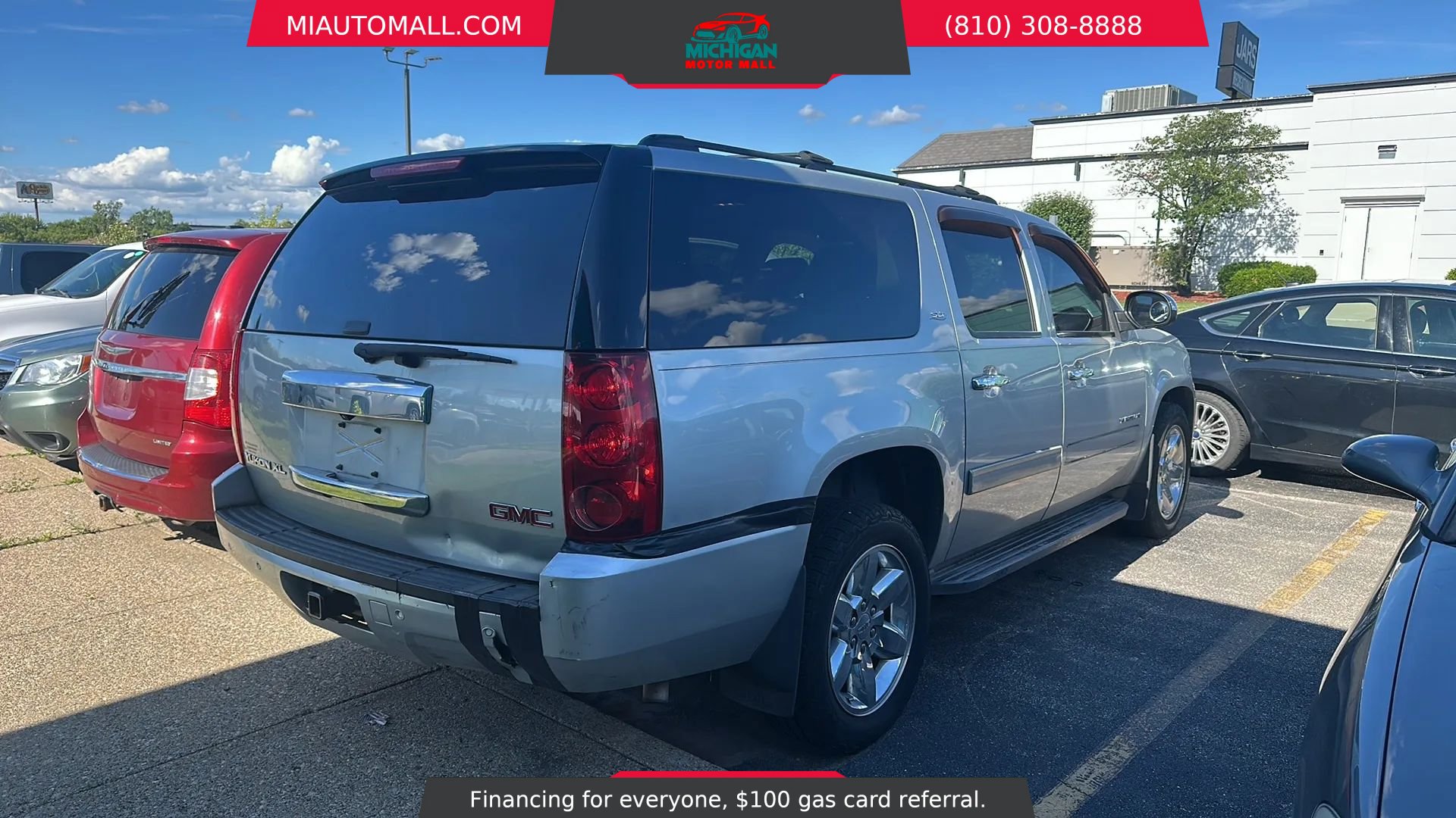Used 2013 GMC Yukon XL SLT AWD/4WD image 4