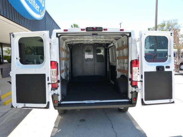 Used 2025 RAM ProMaster 2500 w/ U-Haul Equipment Group FWD image 14