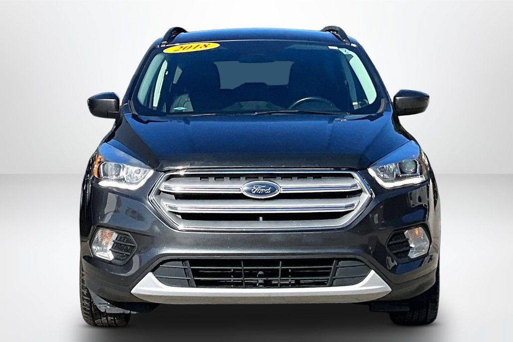 Used 2018 Ford Escape SEL AWD/4WD image 2