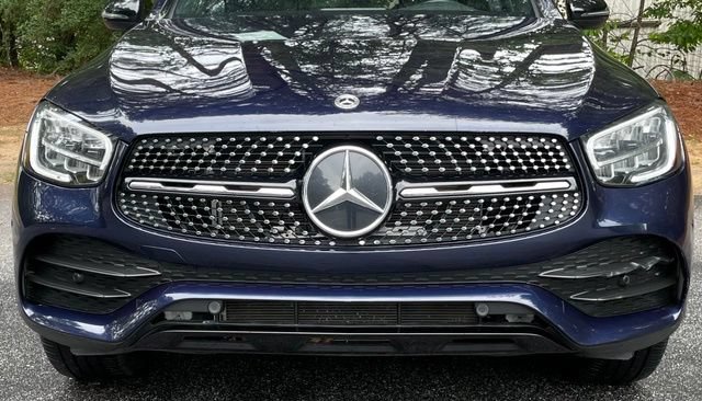 Used 2021 Mercedes-Benz GLC 300 4MATIC image 11