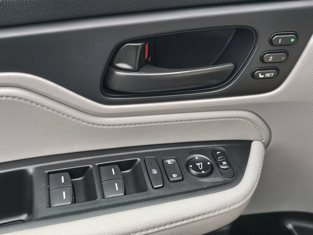 Certified 2024 Honda Odyssey EX-L image 20