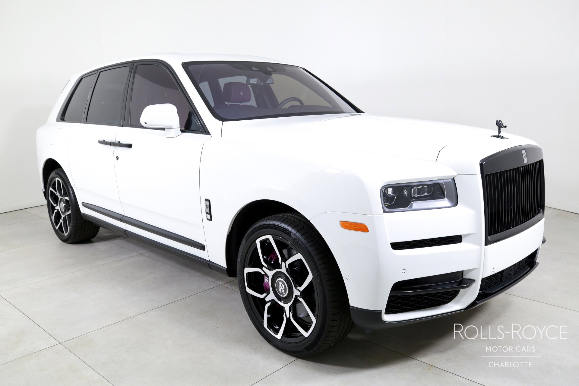 Used 2024 Rolls-Royce Cullinan image 6
