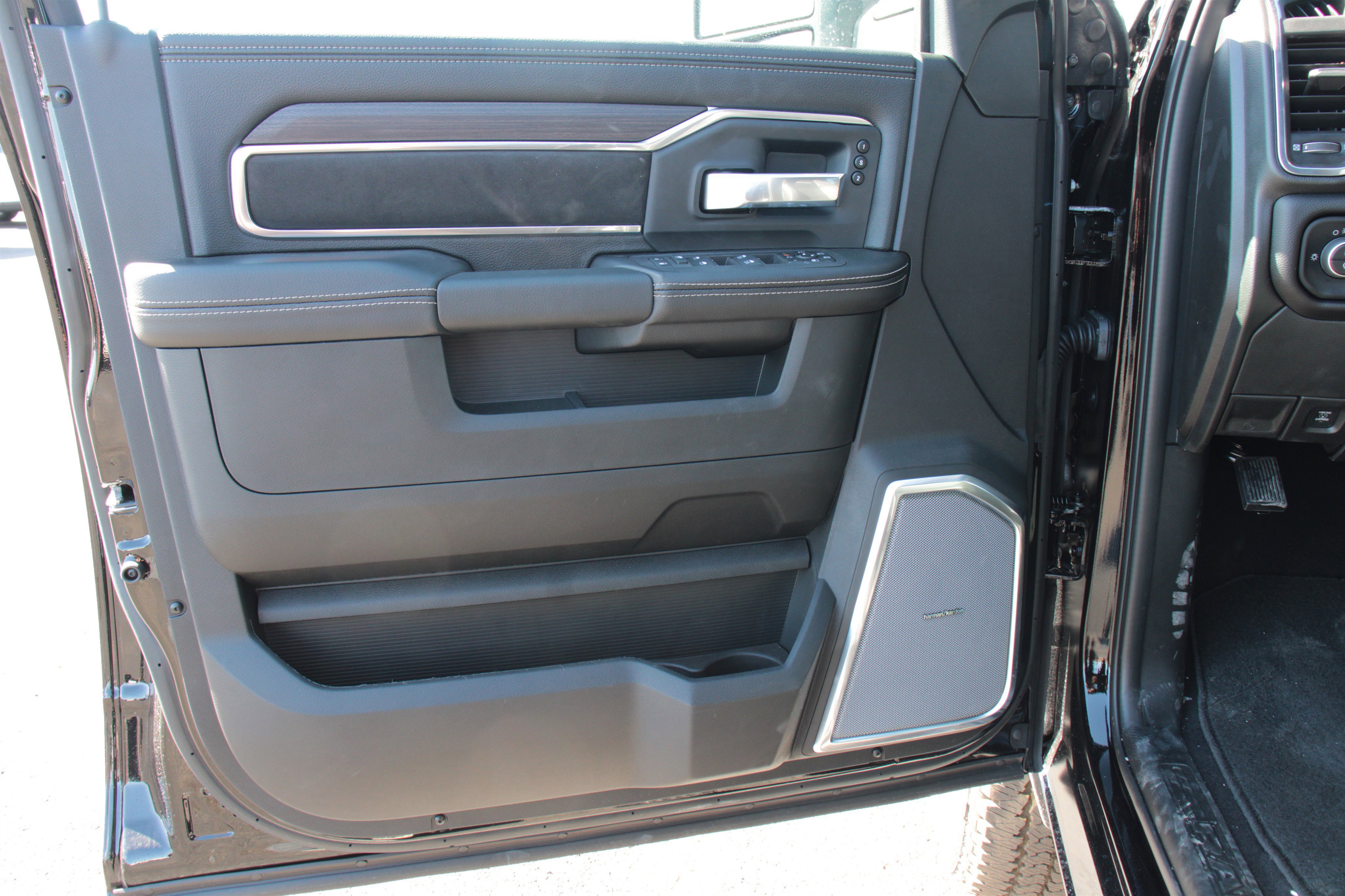 New 2026 RAM 2500 Laramie image 6