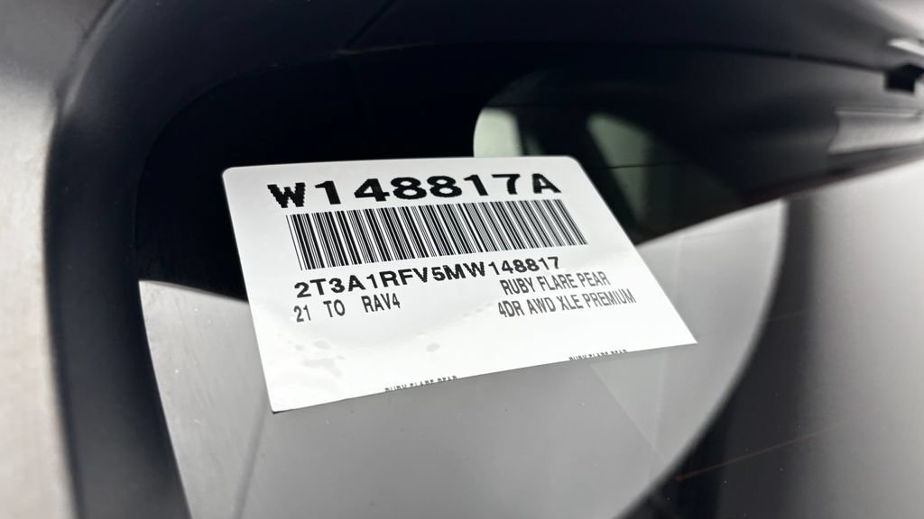 Used 2021 Toyota RAV4 XLE Premium AWD/4WD image 42