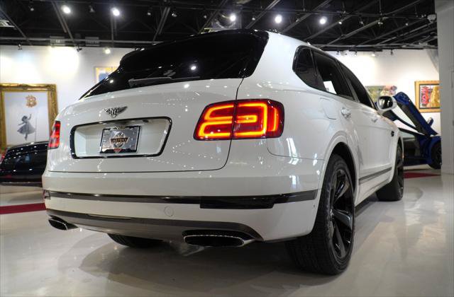 Used 2018 Bentley Bentayga AWD/4WD image 7