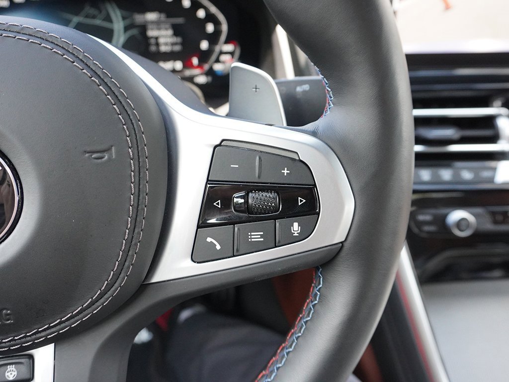 Used 2025 BMW M850i xDrive image 64