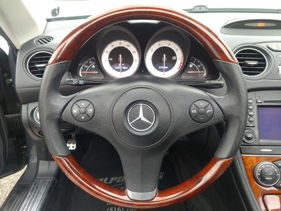 Used 2009 Mercedes-Benz SL 550 image 12