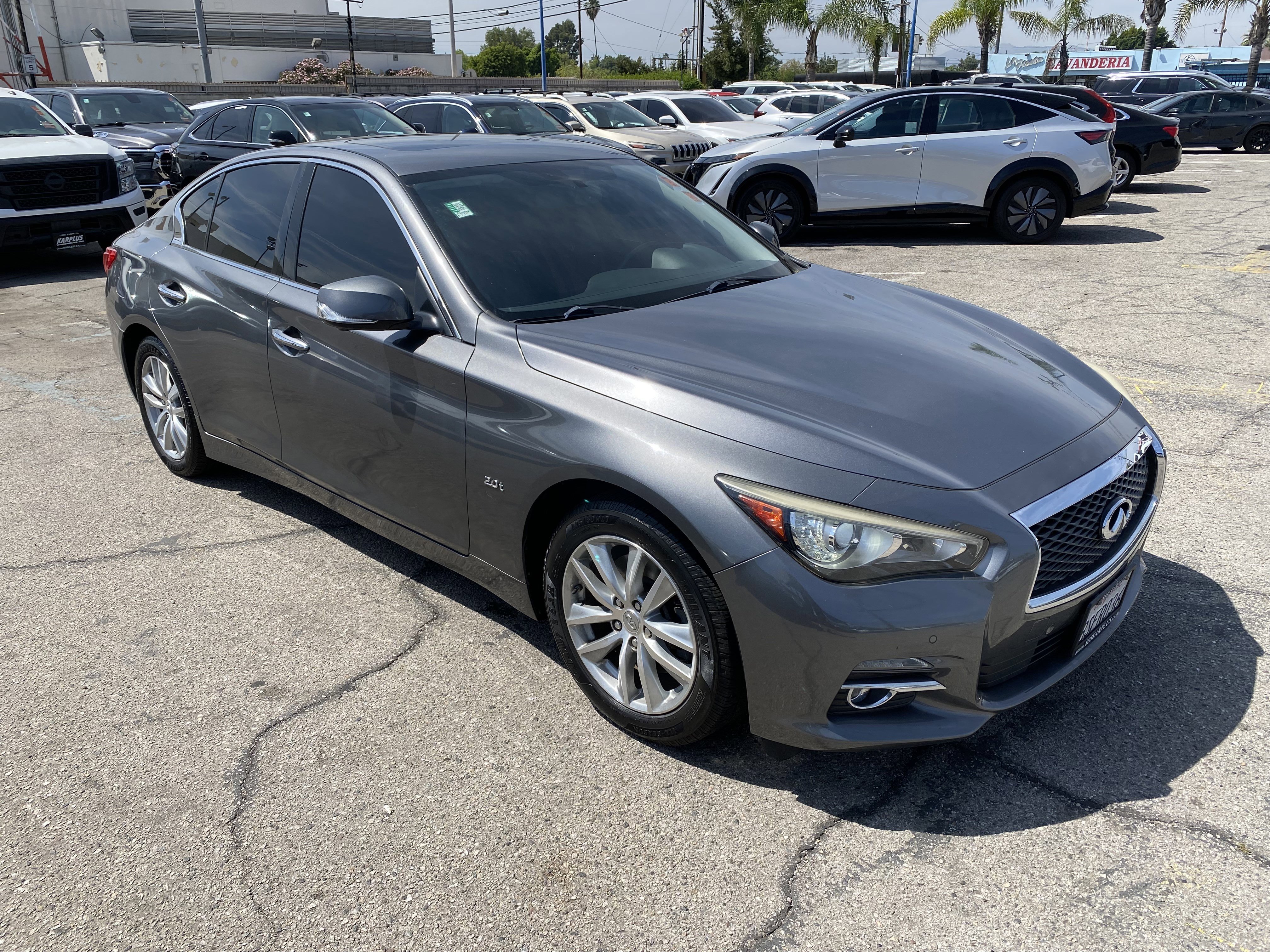 Used 2017 INFINITI Q50 Premium w/ 2.0T Premium Plus Package image 7