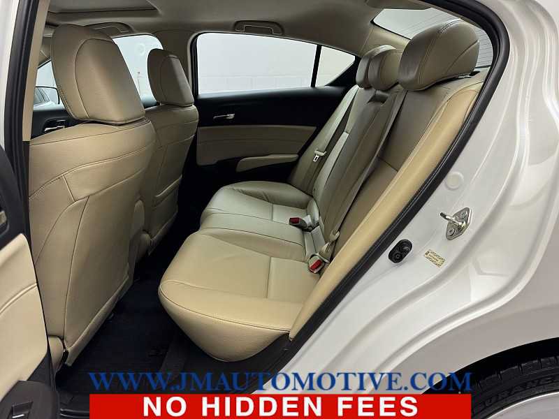 Used 2017 Acura ILX FWD image 15
