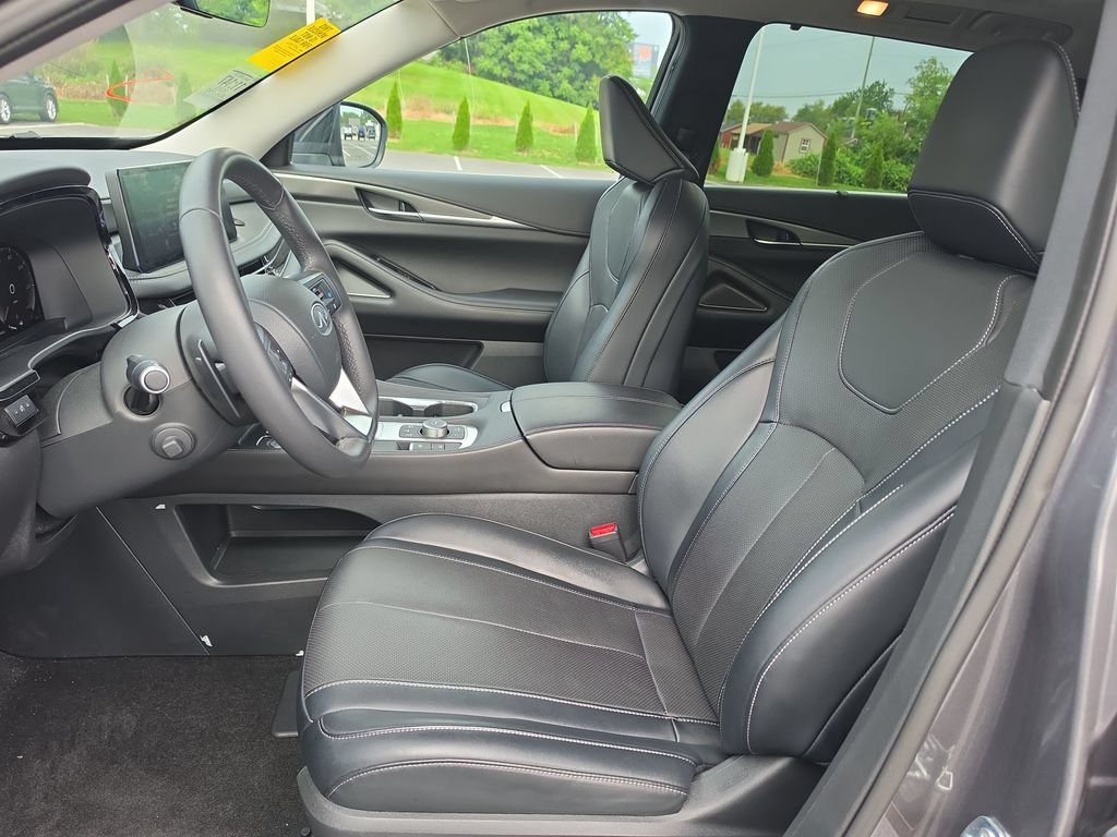 Used 2023 INFINITI QX60 Luxe w/ Cargo Package AWD/4WD image 10
