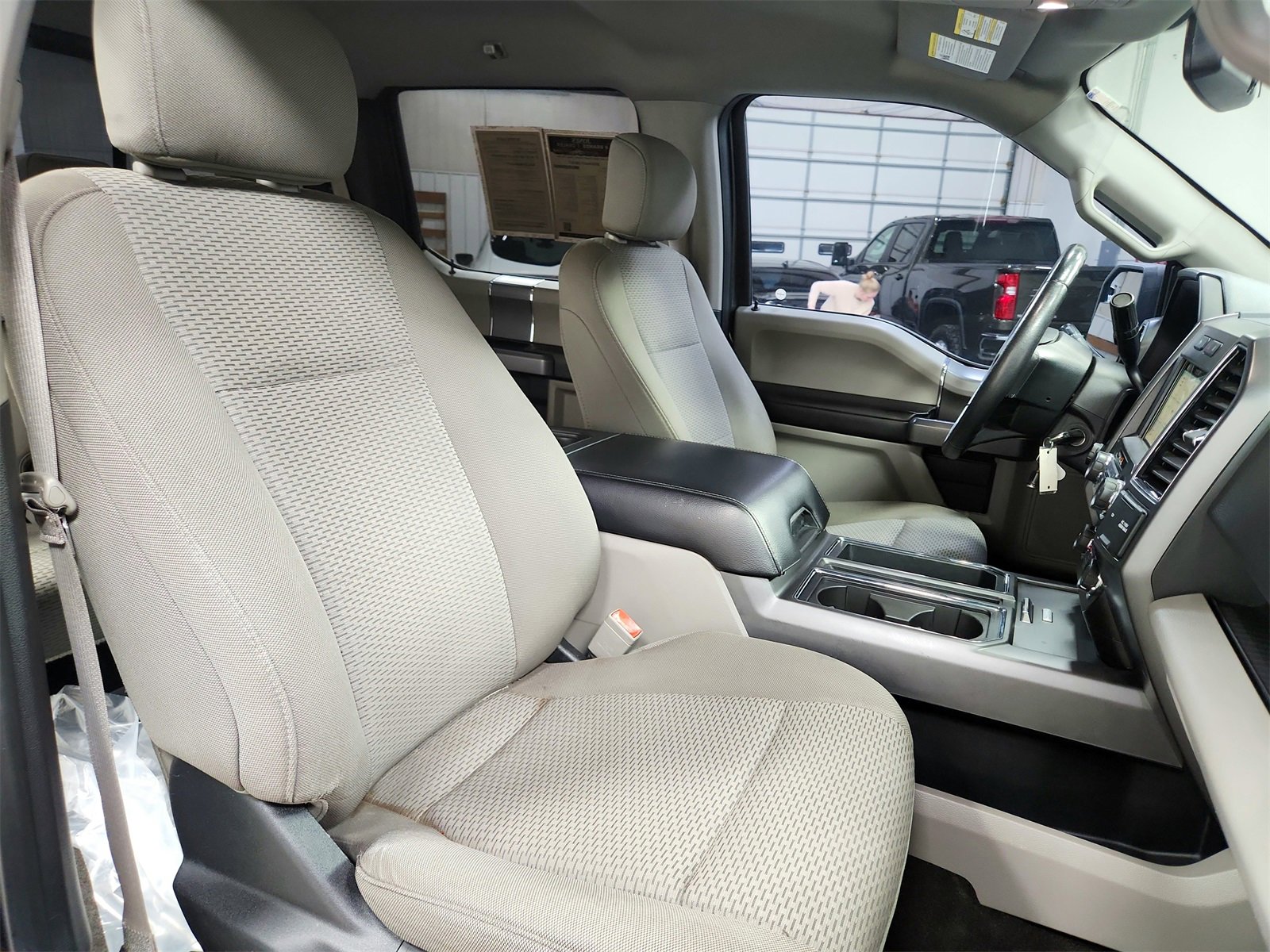 Used 2018 Ford F150 XLT w/ Equipment Group 302A Luxury image 38