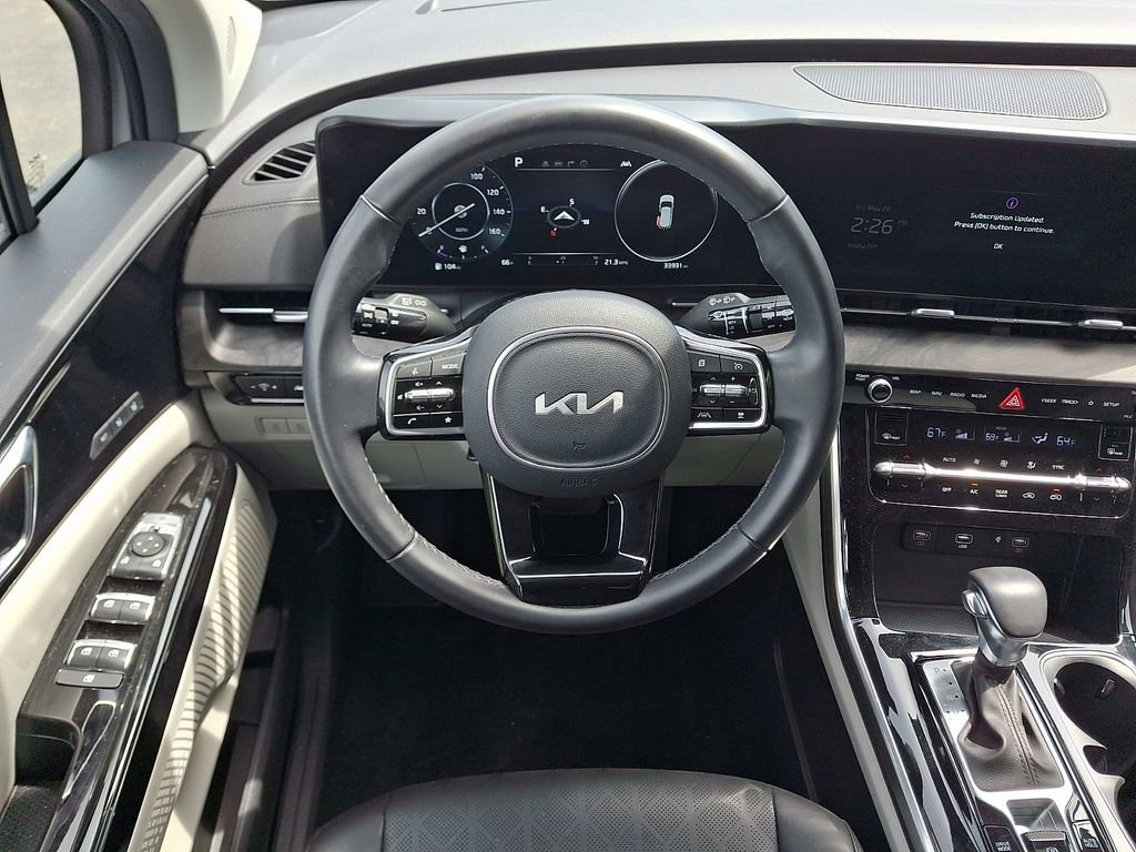 Used 2024 Kia Carnival SX FWD image 13