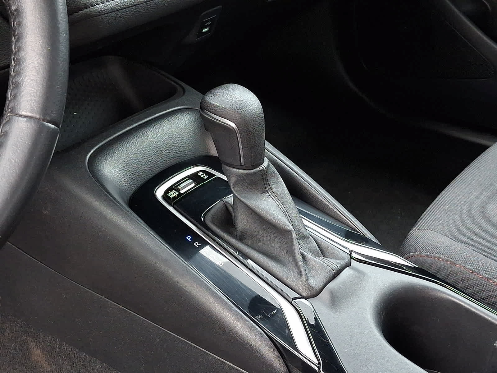Used 2024 Toyota Corolla SE FWD image 17