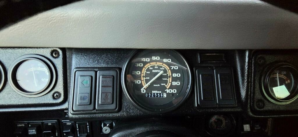 Used 1998 HUMMER H1 4-Door Open Top image 36