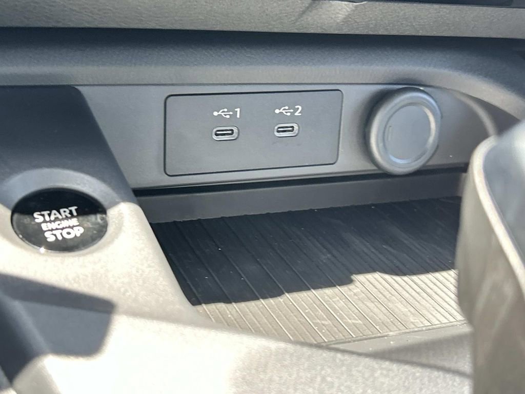 New 2026 Nissan Sentra SV w/ Floor Mat Package FWD image 32