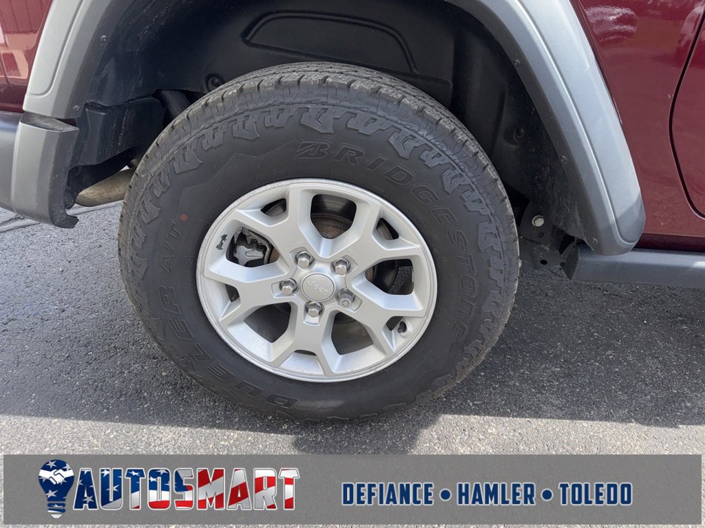 Used 2021 Jeep Wrangler Sport image 8