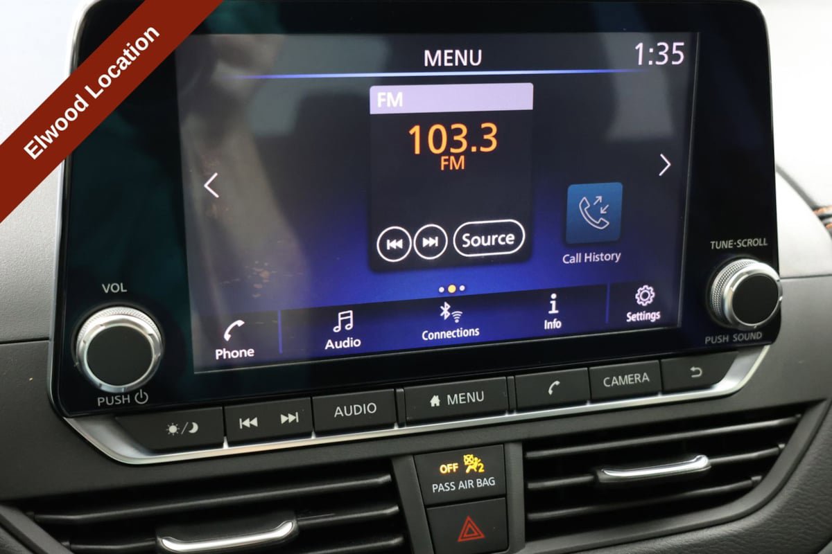 Used 2020 Nissan Altima 2.5 SR FWD image 46