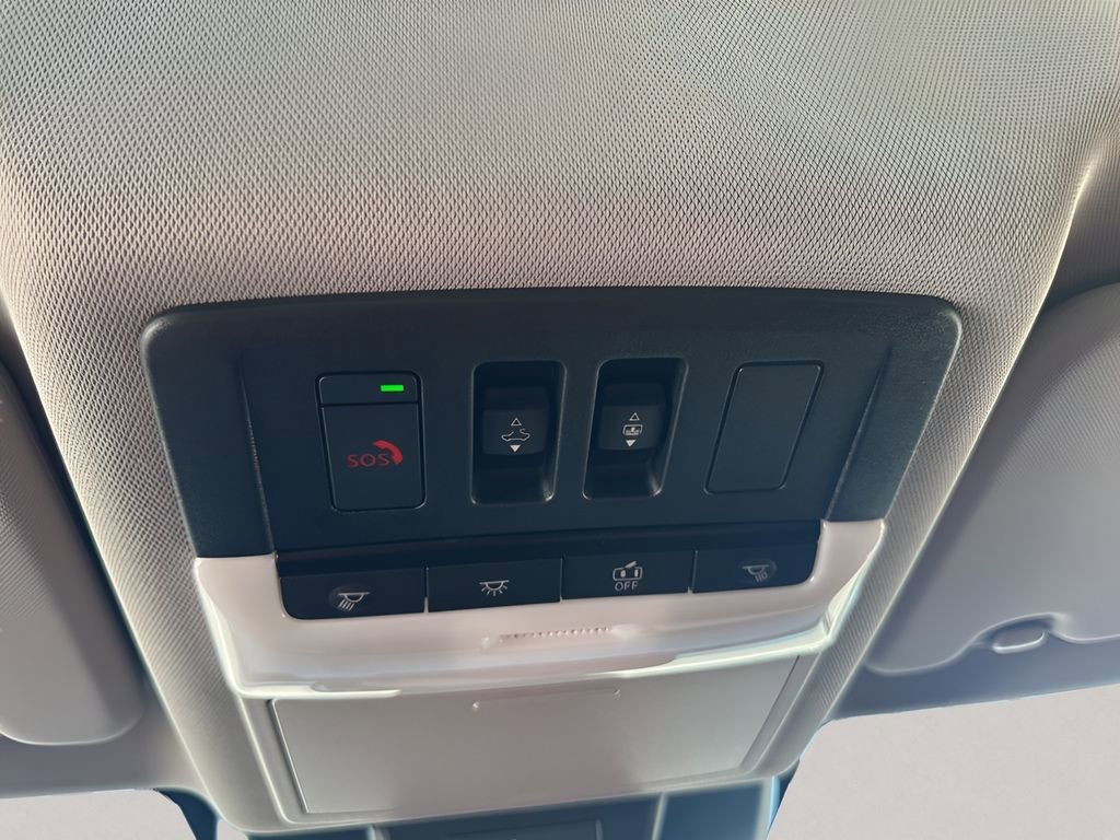 Used 2026 Nissan Rogue Platinum w/ Platinum Premium Package AWD/4WD image 20