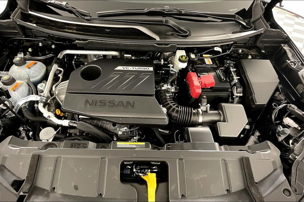 New 2025 Nissan Rogue Platinum image 17
