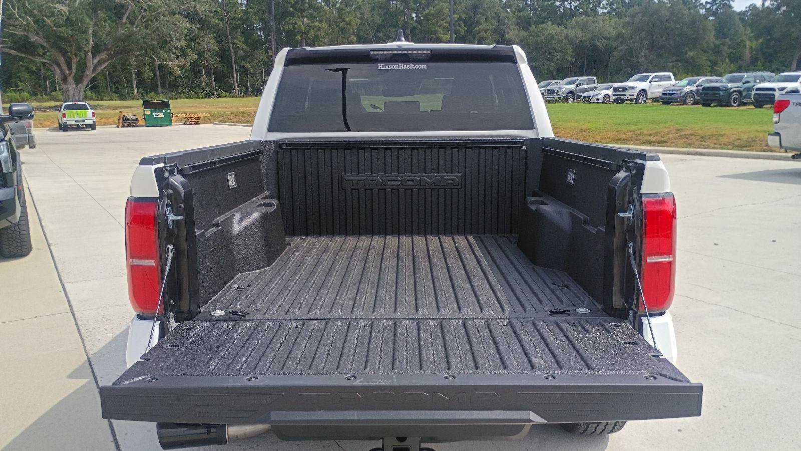 New 2026 Toyota Tacoma SR5 AWD/4WD image 16