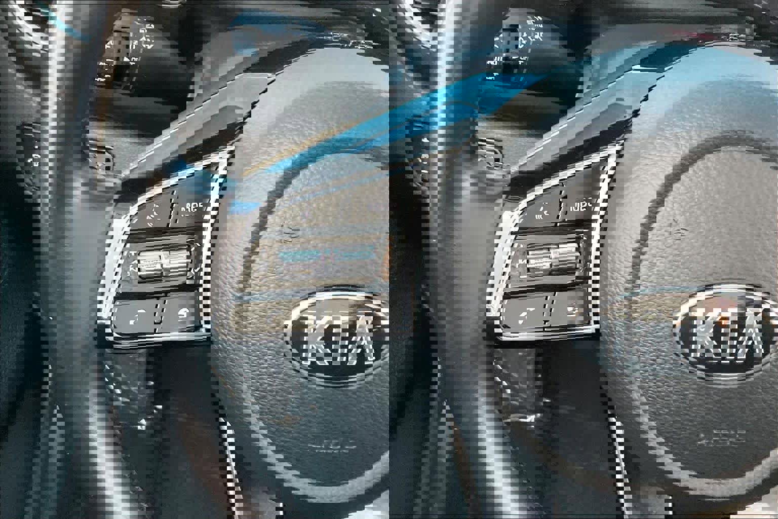 Used 2021 Kia Seltos SX image 24