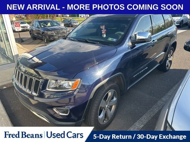 Used 2015 Jeep Grand Cherokee Limited w/ Trailer Tow Group IV AWD/4WD image 3