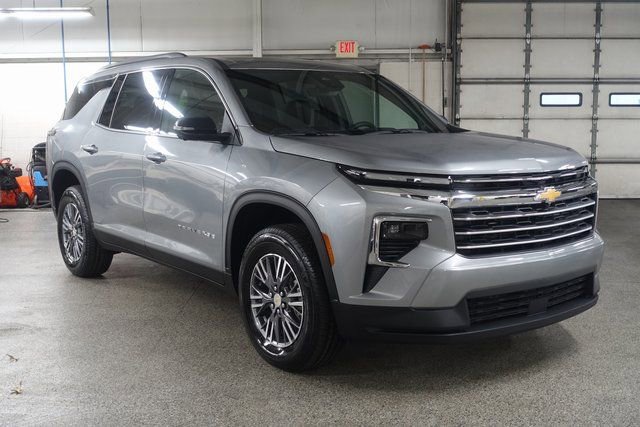 New 2026 Chevrolet Traverse LT w/ Driver Confidence Package