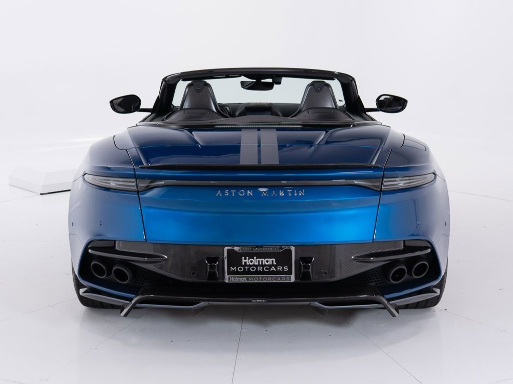 Used 2023 Aston Martin DBS Superleggera Volante image 4