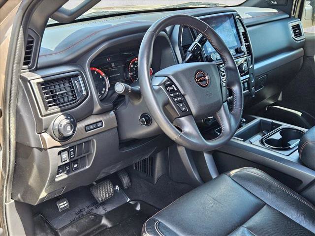 Used 2023 Nissan Titan PRO-4X w/ Pro-4x Convenience Package AWD/4WD image 8