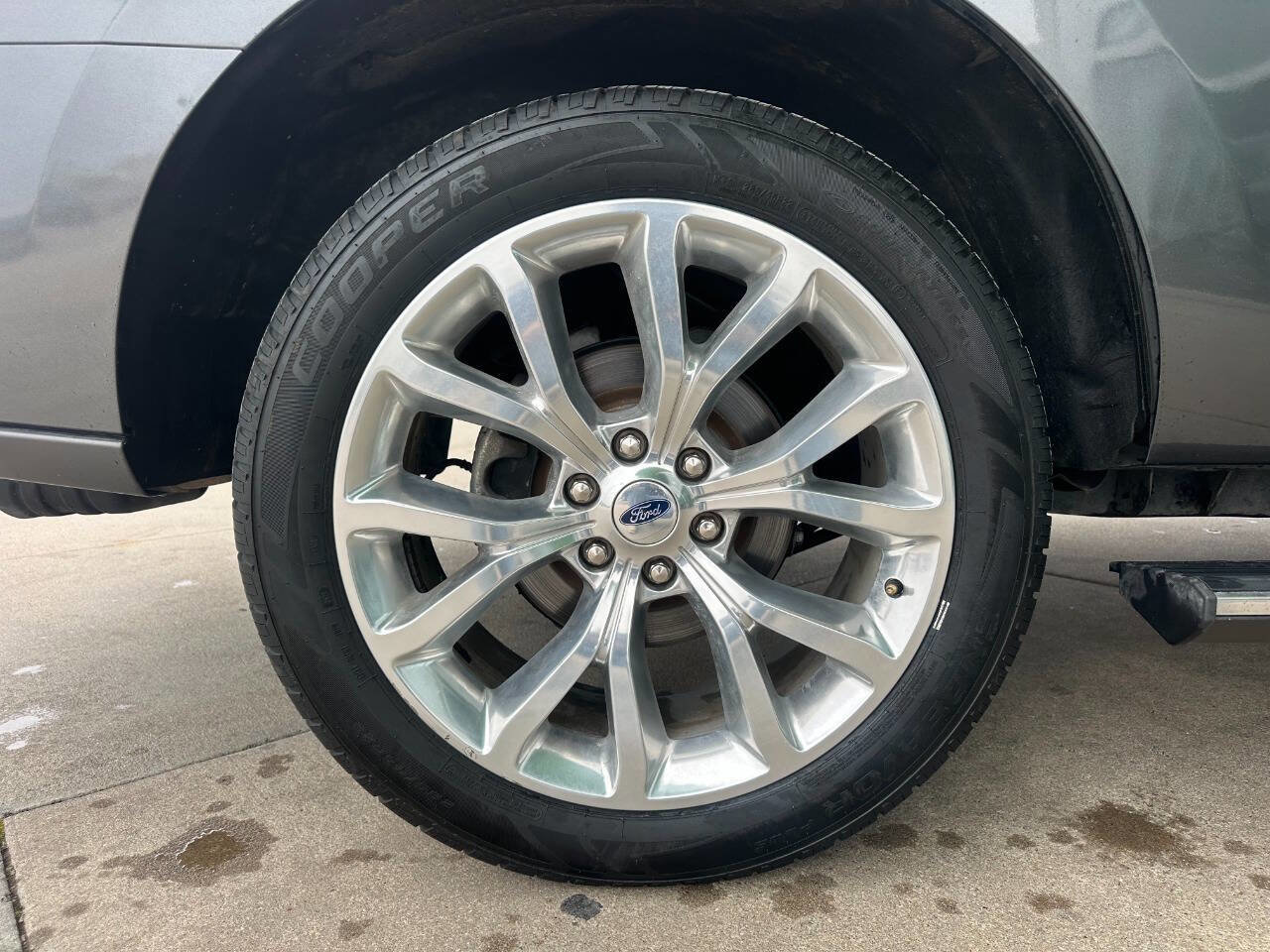 Used 2018 Ford Expedition Limited w/ Equipment Group 302A image 47