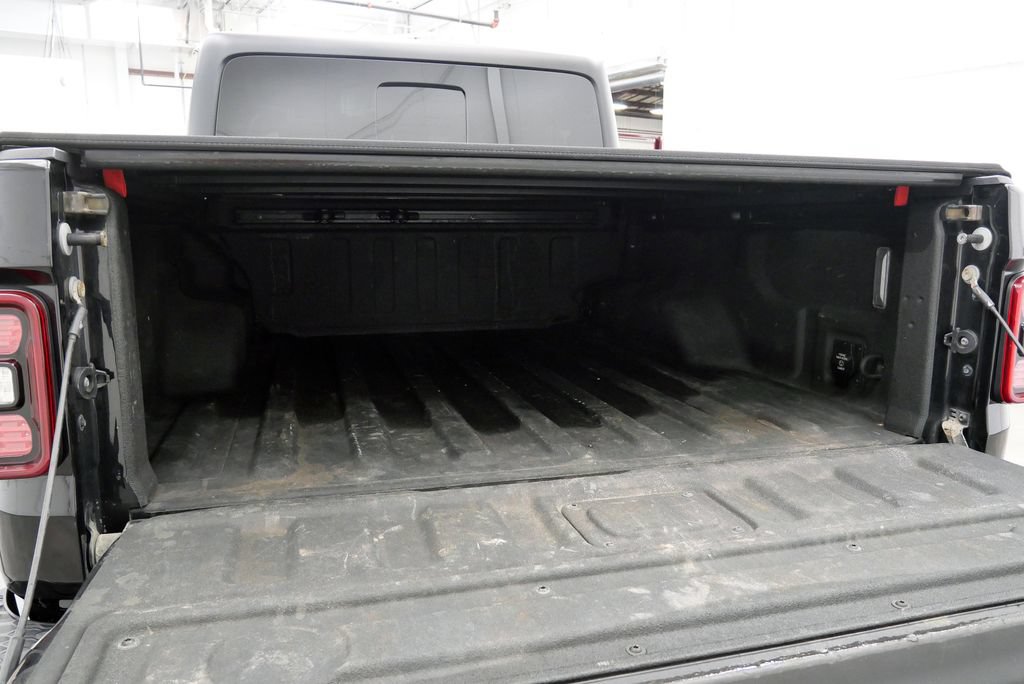 Used 2020 Jeep Gladiator Rubicon w/ Dual Top Group AWD/4WD image 39